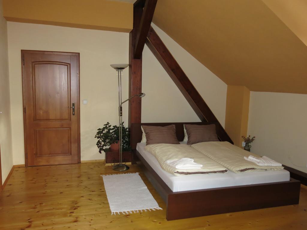 Dum U Jelena Apartment Vimperk Ruang foto